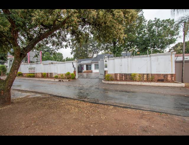 480M² OFFICE TO LET IN PARKMORE